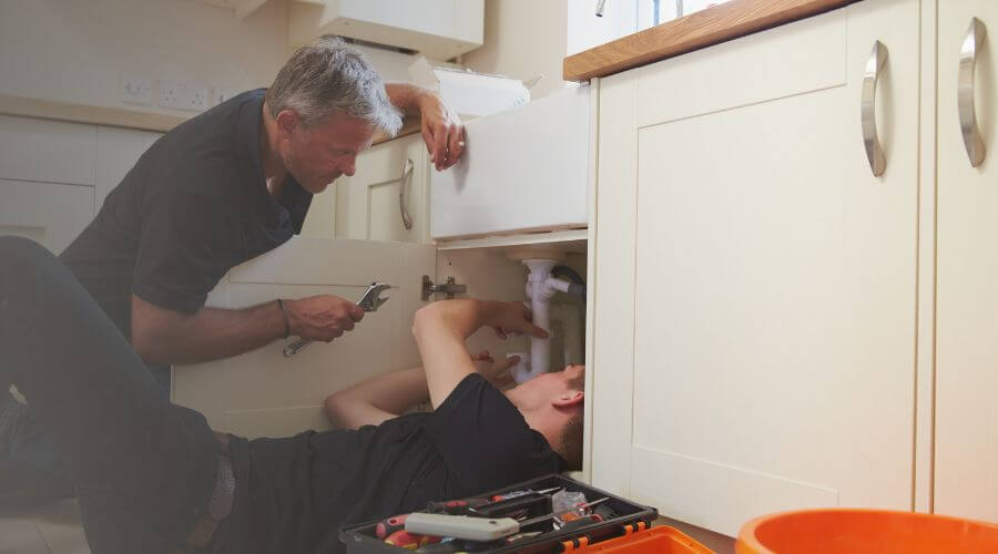 Local expert plumbing services in Whitt, TX